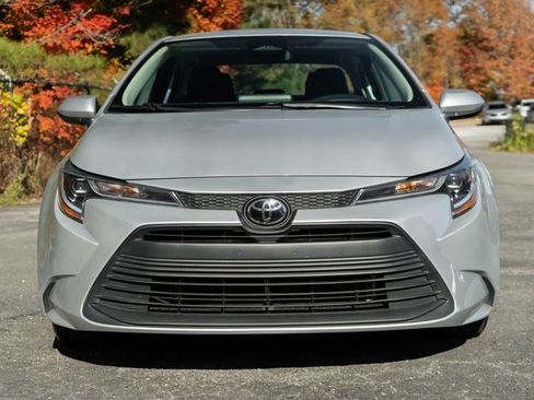 Used 2024 Toyota Corolla LE image 5