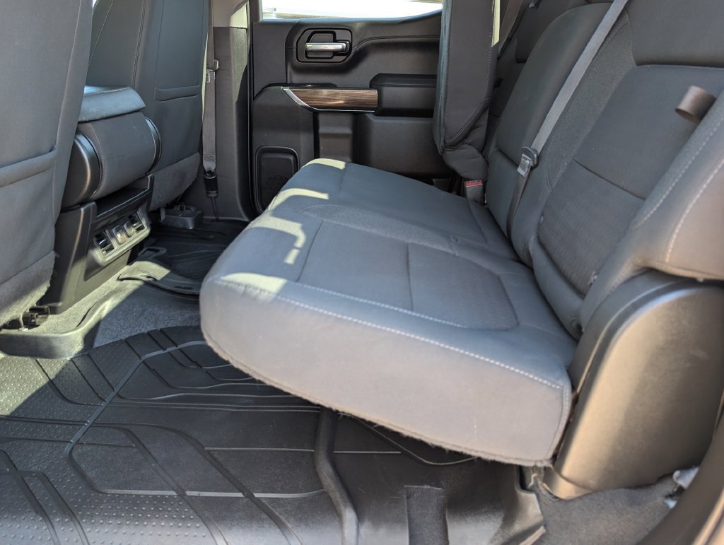 Used 2021 Chevrolet Silverado 1500 RST w/ Redline Edition AWD/4WD image 17