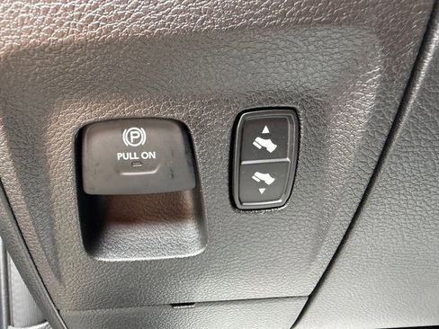 New 2026 RAM 1500 Big Horn AWD/4WD image 16