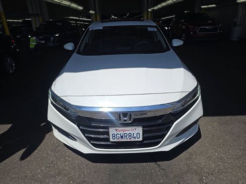 Used 2018 Honda Accord EX image 2