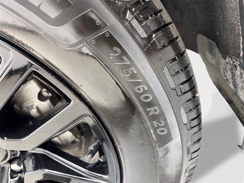 Used 2022 GMC Sierra 1500 Elevation w/ LPO, Elevation Black Package image 86