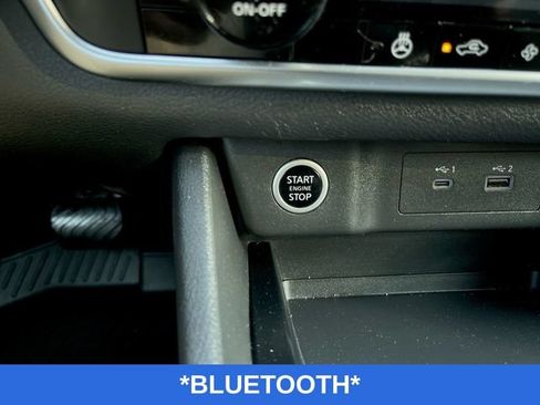 Used 2021 Nissan Rogue S AWD/4WD image 9