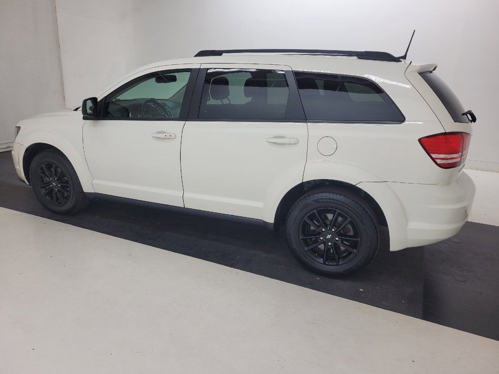 Used 2020 Dodge Journey SE w/ SE Popular Equipment Group FWD image 3