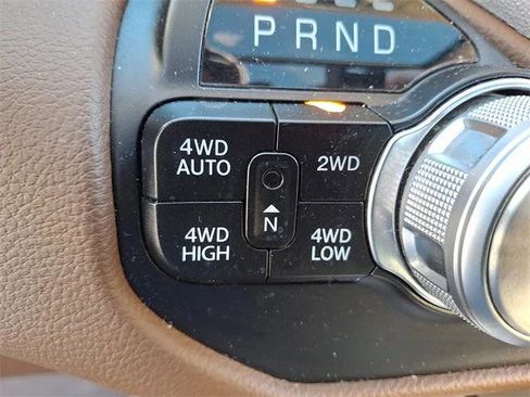 Certified 2020 RAM 1500 Laramie image 25