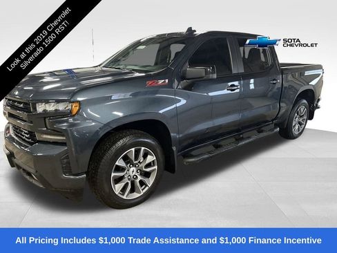 Used 2019 Chevrolet Silverado 1500 RST image 1