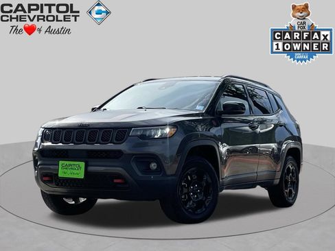 Used 2023 Jeep Compass Trailhawk AWD/4WD image 1