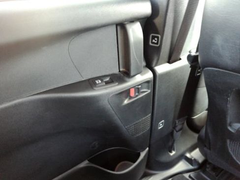 Used 2025 Chrysler Pacifica Select FWD image 37