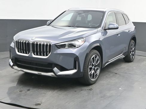 New 2026 BMW X1 xDrive28i w/ Convenience Package image 3