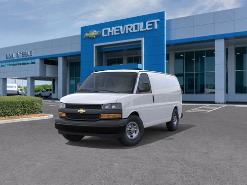 New 2026 Chevrolet Express 2500 RWD image 8