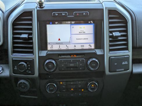 Used 2018 Ford F150 Lariat image 5