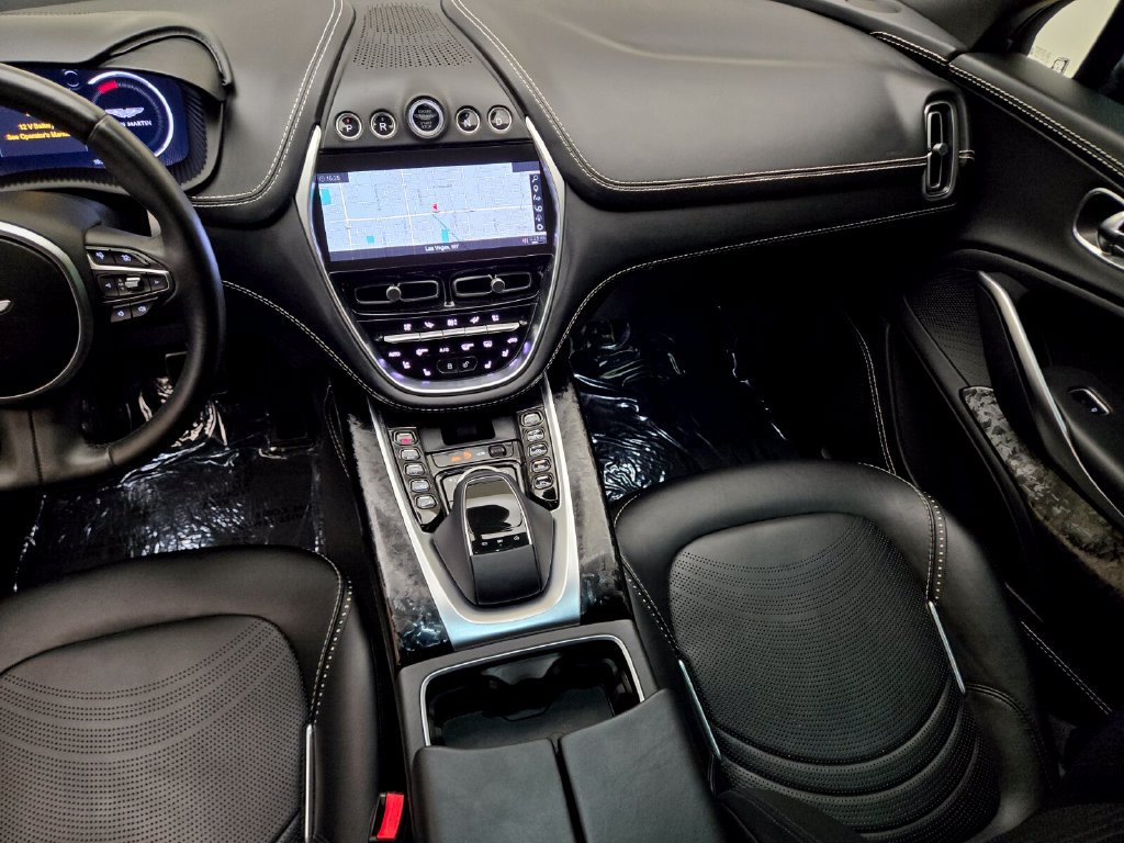 Used 2022 Aston Martin DBX AWD/4WD image 22