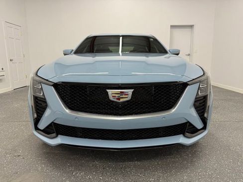 Used 2025 Cadillac CT5 V w/ Technology Package image 11