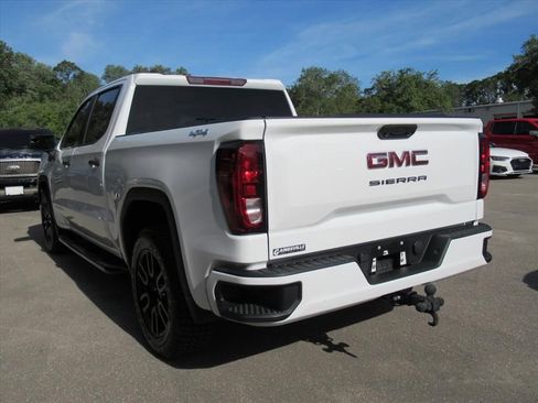 Used 2023 GMC Sierra 1500 Pro w/ Graphite Edition AWD/4WD image 5