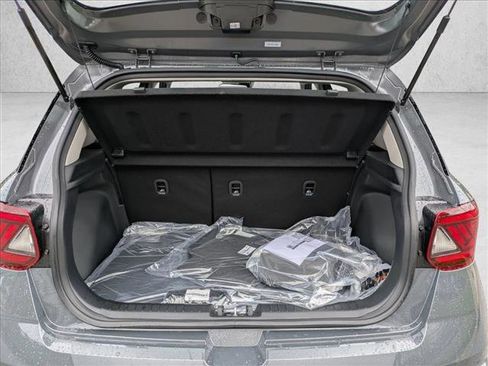 New 2026 Hyundai Venue SEL image 19