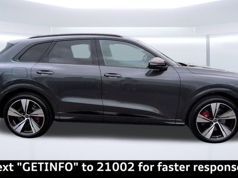 New 2025 Audi SQ5 Premium Plus image 37