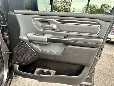Used 2019 RAM 1500 Big Horn AWD/4WD image 17