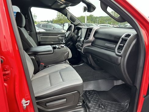 Used 2021 RAM 1500 Big Horn AWD/4WD image 15