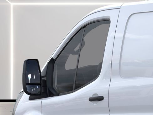 New 2026 Ford Transit 250 Low Roof RWD image 20