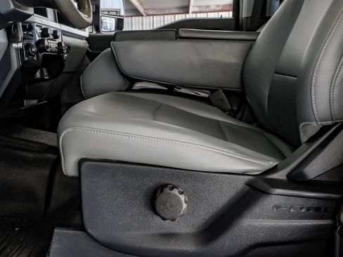 Used 2023 Ford F250 XL w/ XL Driver Assist Package AWD/4WD image 29