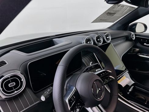 New 2026 Mercedes-Benz GLC 300 4MATIC image 10