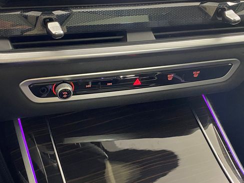 Certified 2025 BMW X7 xDrive40i image 27