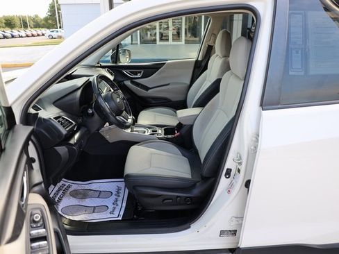 Used 2019 Subaru Forester Premium w/ All-Weather Package image 13