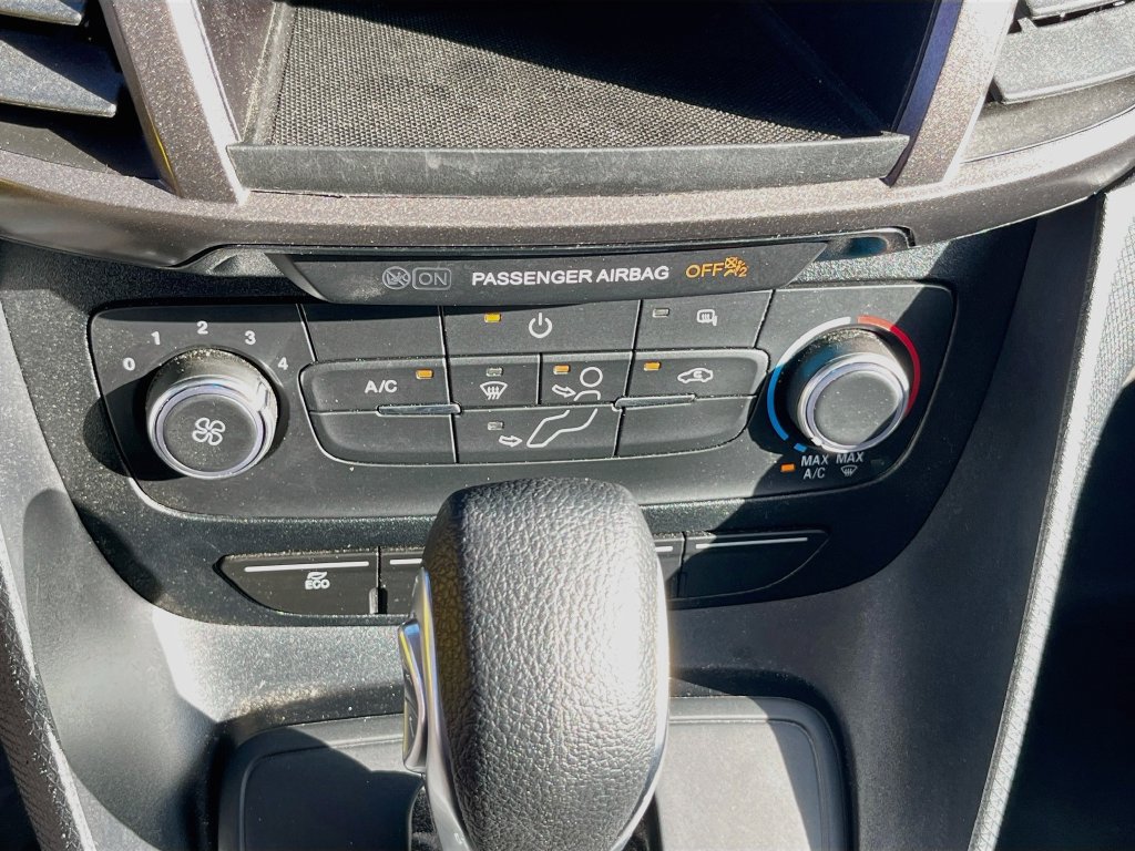 Used 2023 Ford Transit Connect XL FWD image 15