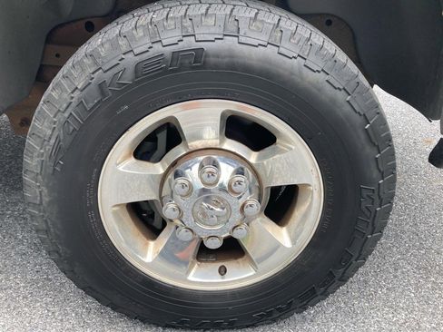 Used 2007 Dodge Ram 2500 Truck SLT image 20