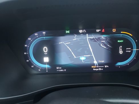 Used 2021 Volvo XC40 P8 Recharge image 31