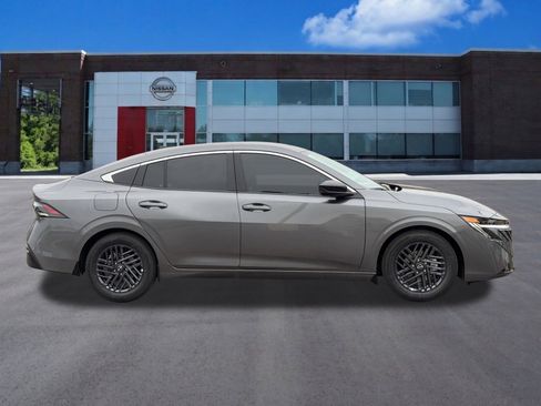 New 2026 Nissan Sentra SV FWD image 6
