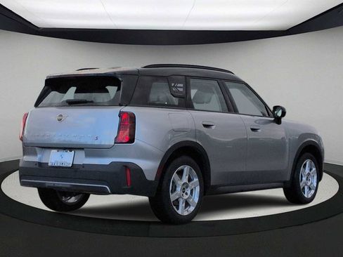 Certified 2025 MINI Cooper Countryman S image 8