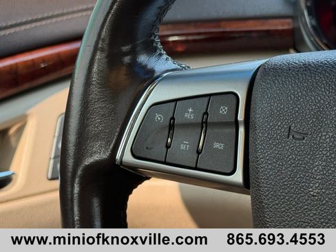Used 2011 Cadillac CTS Luxury RWD image 20