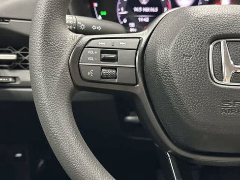 Certified 2026 Honda Accord SE image 17