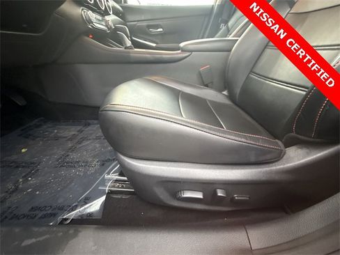 Certified 2024 Nissan Sentra SR w/ SR Premium Package image 12