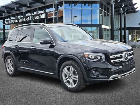 Used 2020 Mercedes-Benz GLB 250 4MATIC image 7