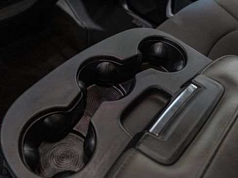 Used 2013 RAM 1500 Express RWD image 21