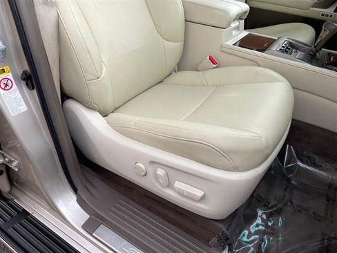 Used 2011 Lexus GX 460 image 53