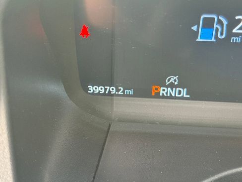 Used 2025 Ford Explorer ST-Line w/ Premium Package image 27