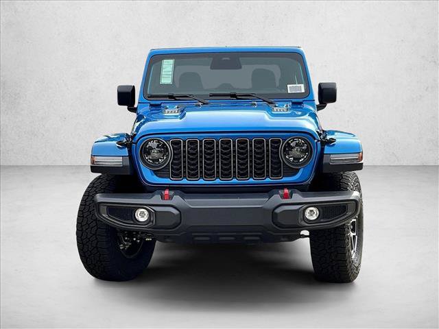 New 2026 Jeep Gladiator Rubicon w/ Steel Power Dome Hood Package AWD/4WD image 9