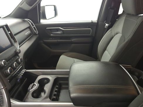 Used 2022 RAM 1500 Big Horn AWD/4WD image 16