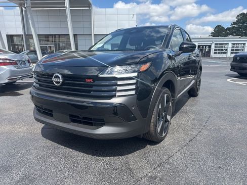 New 2026 Nissan Kicks SR w/ SR Premium Package AWD/4WD image 1