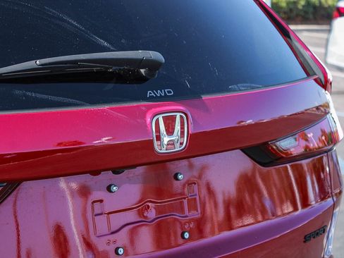 Used 2025 Honda CR-V Sport-L image 11