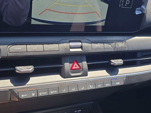 New 2026 Kia K4 FWD image 24