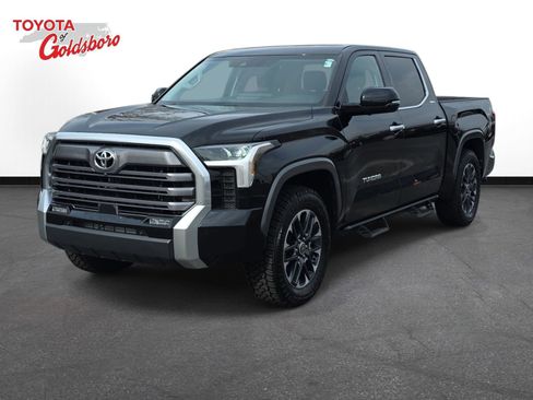 Used 2023 Toyota Tundra Limited image 1
