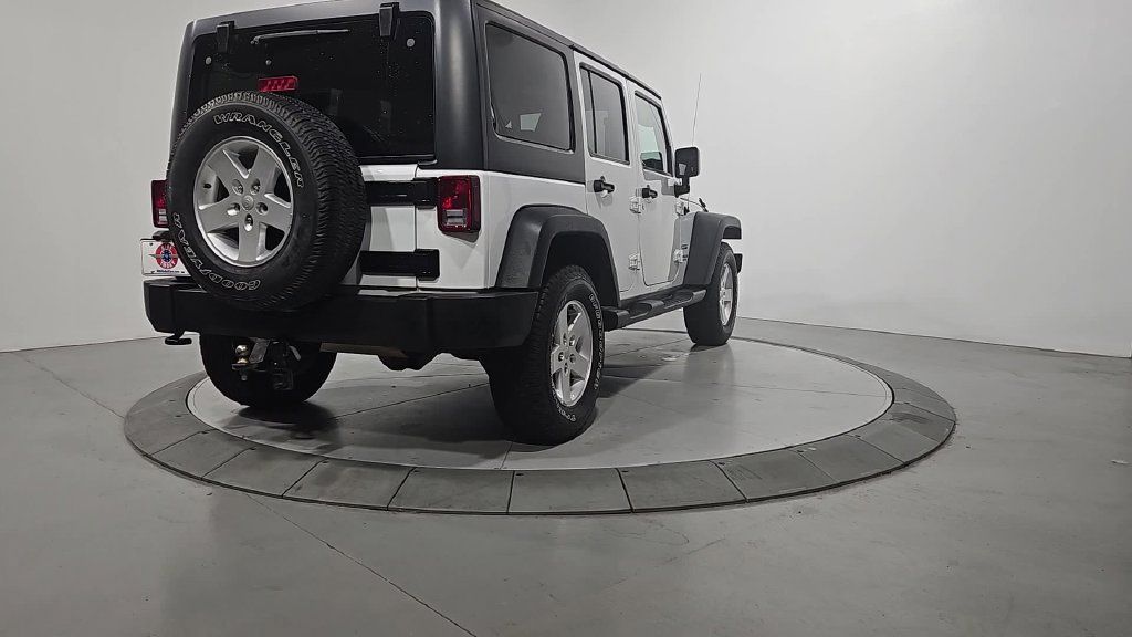 Used 2017 Jeep Wrangler Unlimited Sport w/ Quick Order Package 24S AWD/4WD image 5