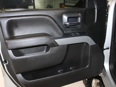 Used 2018 Chevrolet Silverado 1500 LT w/ All Star Edition image 20