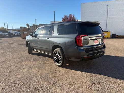 Used 2021 GMC Yukon XL AT4 w/ Rear Media and Nav Package image 4