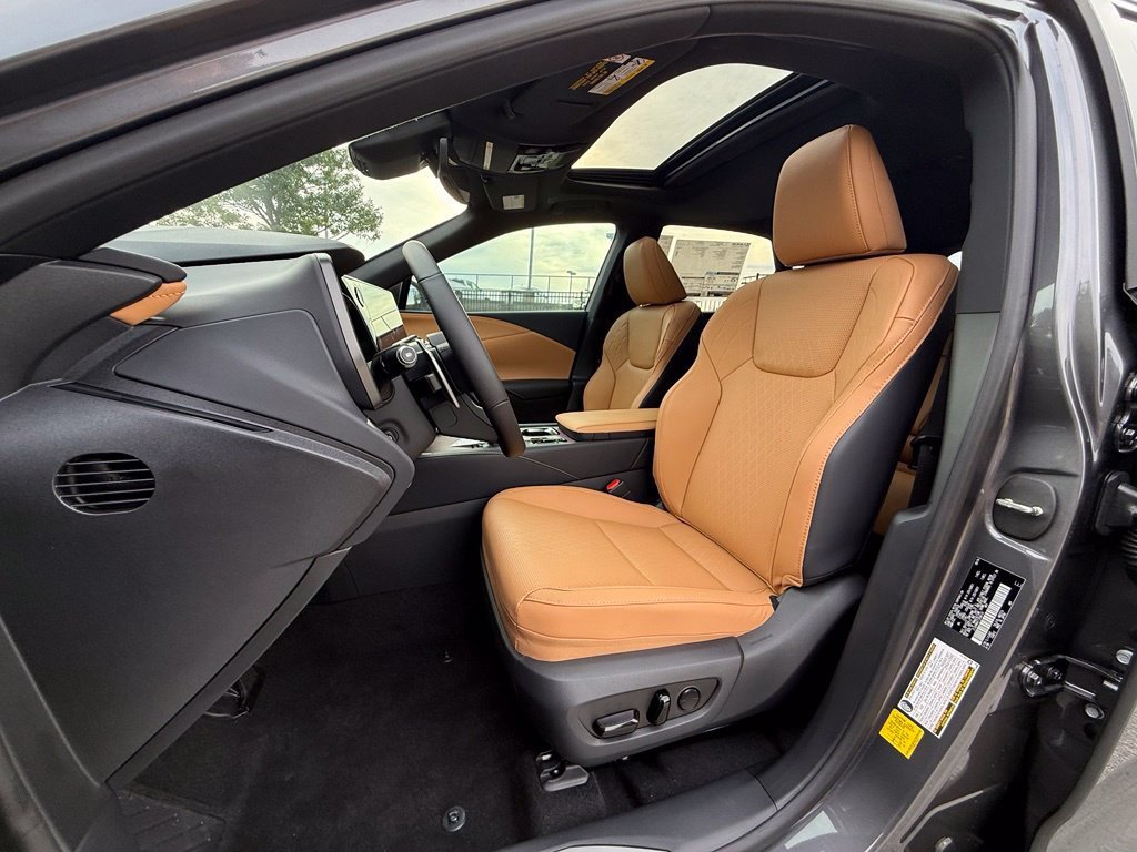 New 2026 Lexus RX 350 Premium Plus w/ Accessory Package (K3) FWD image 5