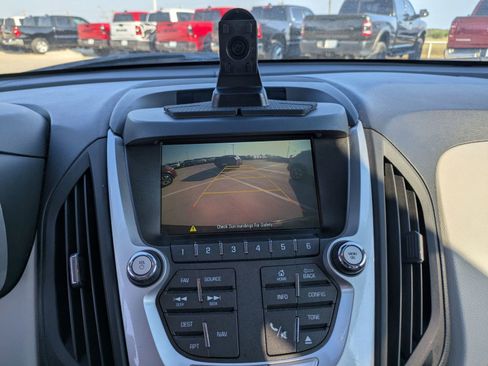 Used 2015 Chevrolet Equinox LTZ image 17