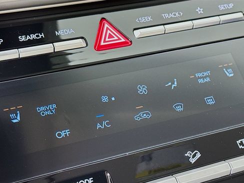 New 2026 Hyundai Santa Fe SEL FWD image 21